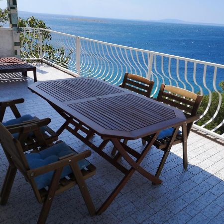 Stara Baška Apartments Bassi מראה חיצוני תמונה
