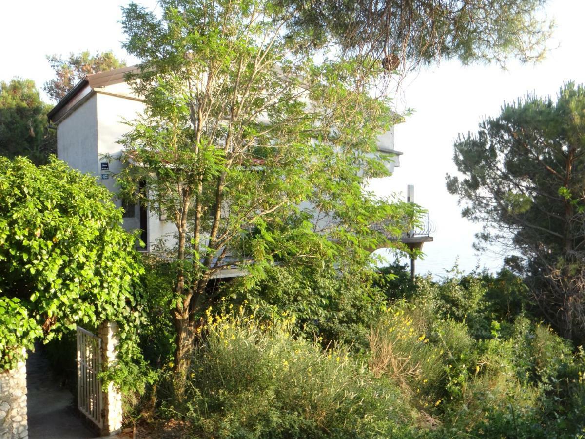 Stara Baška Apartments Bassi מראה חיצוני תמונה