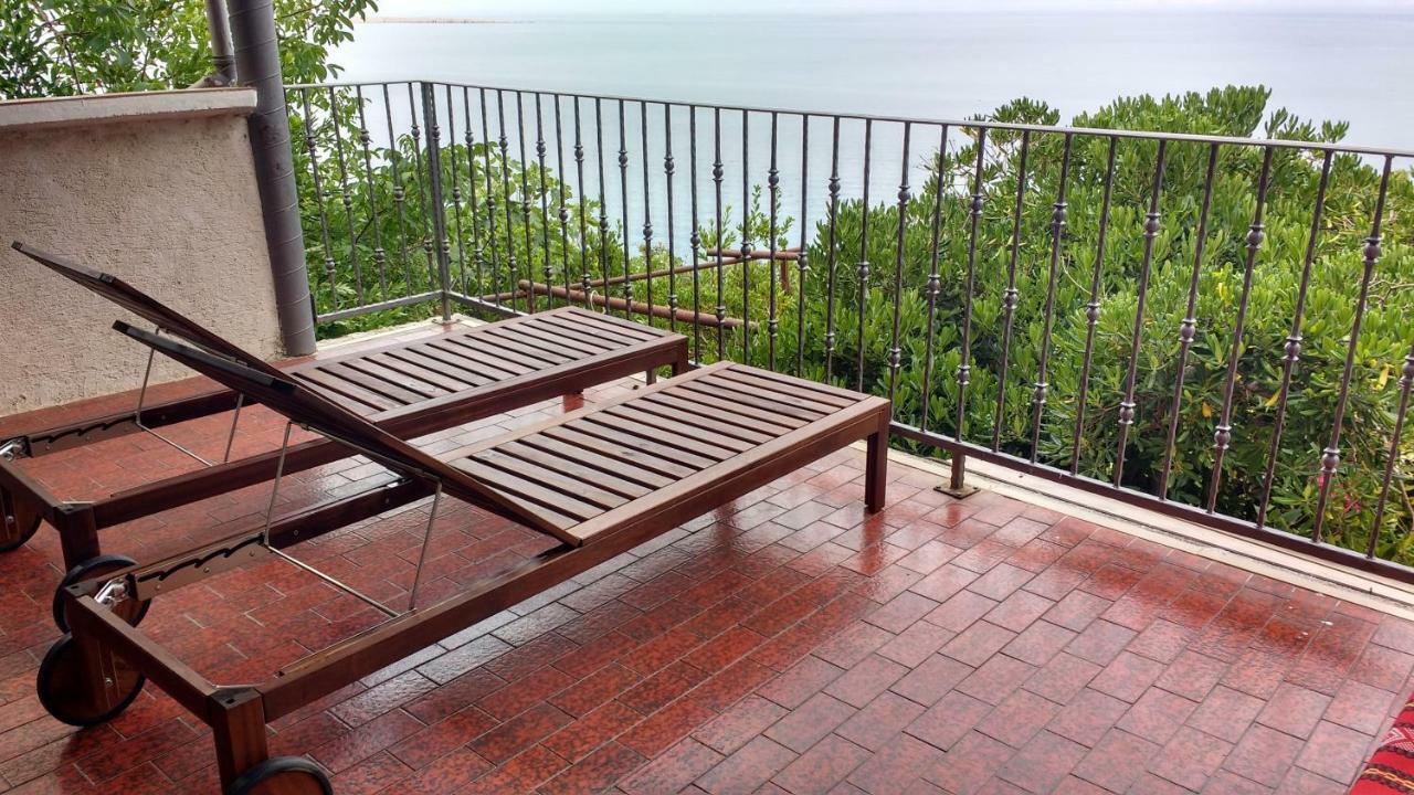 Stara Baška Apartments Bassi מראה חיצוני תמונה